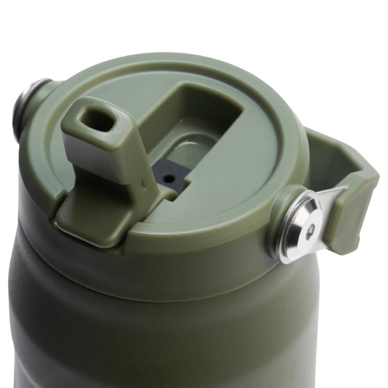 The IceFlow™ Bottle Flip Straw 2.0 0.7L / 24oz IceFlow™ Bottle Flip Straw 2.0 | 0.71L