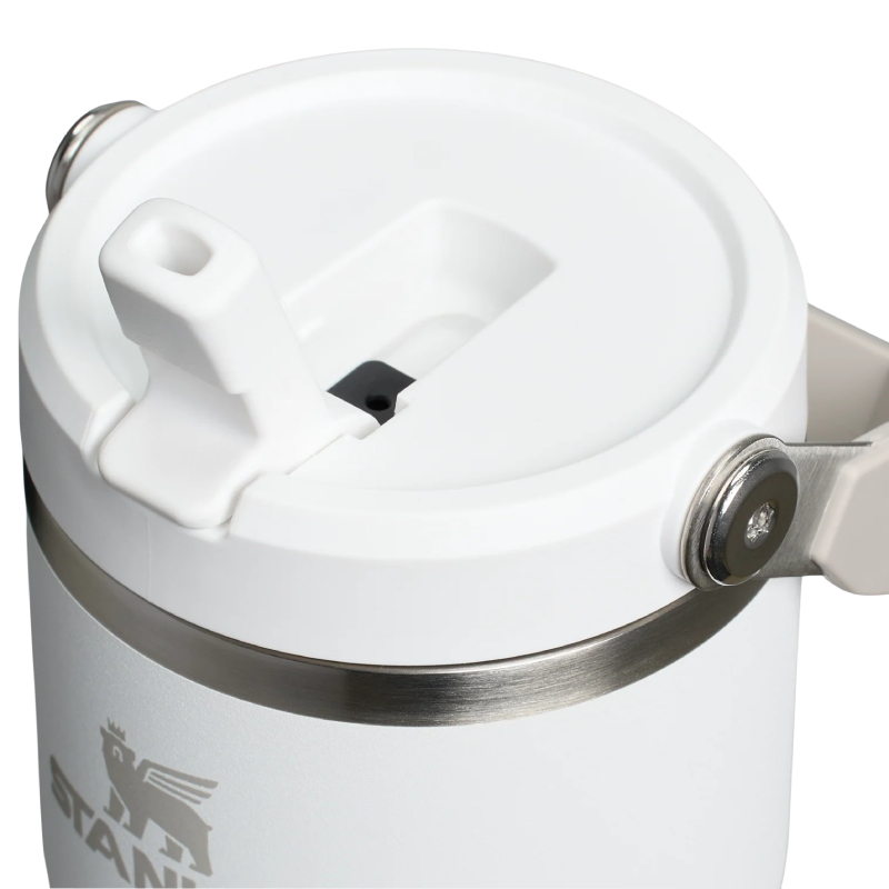 The IceFlow™ Flip Straw 2.0 Tumbler 0.6L / 20oz IceFlow™ Flip Straw Tumbler | 0.59L