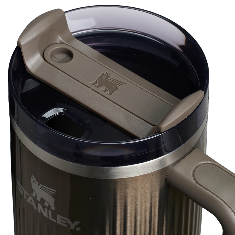 The Quencher H2.O Fluted Tumbler 1.18L / 40oz The Quencher H2.O Fluted Tumbler 1.18L / 40oz - GunMetal Shine