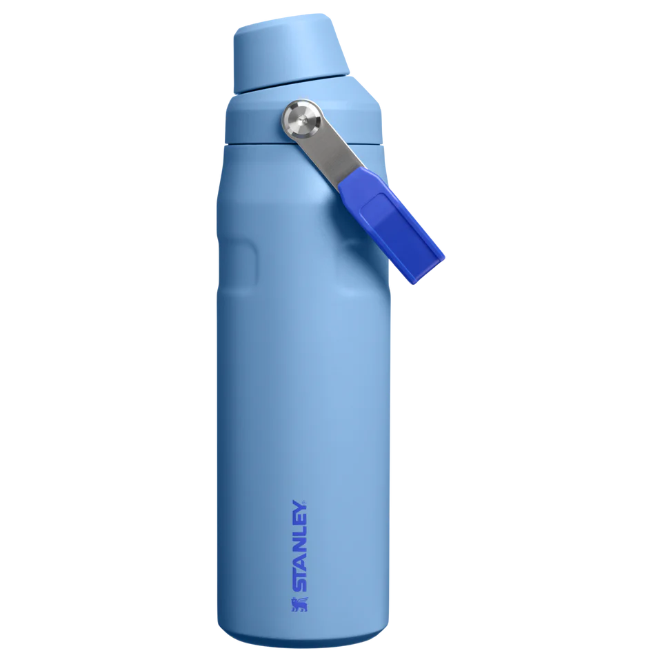 The Aerolight IceFlow™ Bottle Fast Flow 0.7L / 24oz The IceFlow™ Bottle Fast Flow 0.7L / 24oz - Blue Sky