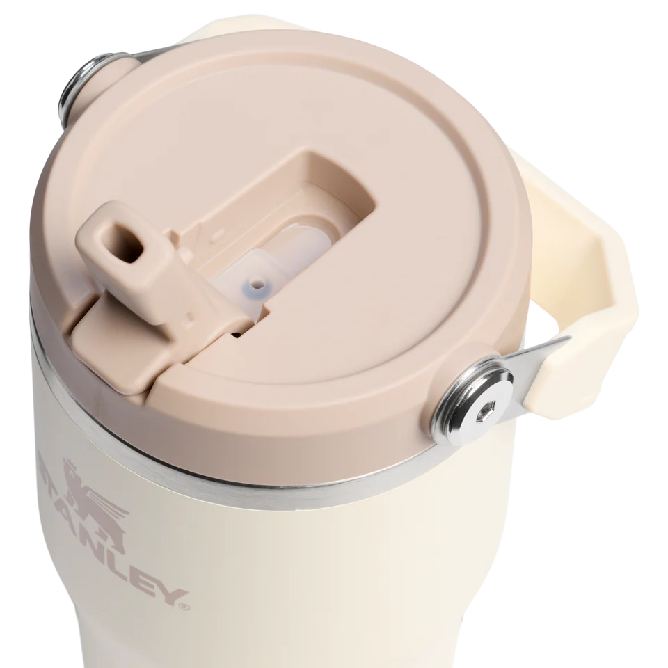 The IceFlow™ Flip Straw 2.0 Tumbler 0.6L / 20oz The IceFlow™ Flip Straw 2.0 Tumbler 0.59L / 20oz - Cream
