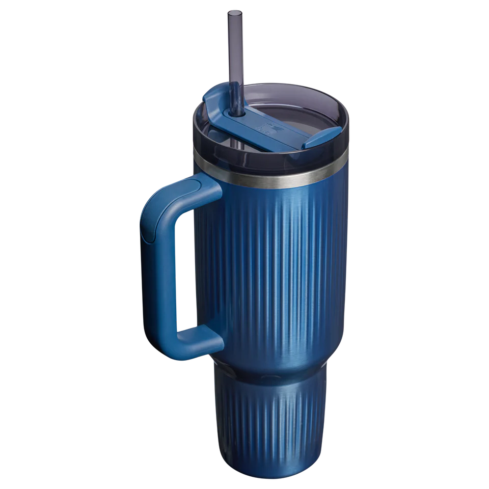The Quencher H2.O Fluted Tumbler 1.18L / 40oz The Quencher H2.0 Fluted Tumbler 1.18L / 40oz - Glacial Blue Shine