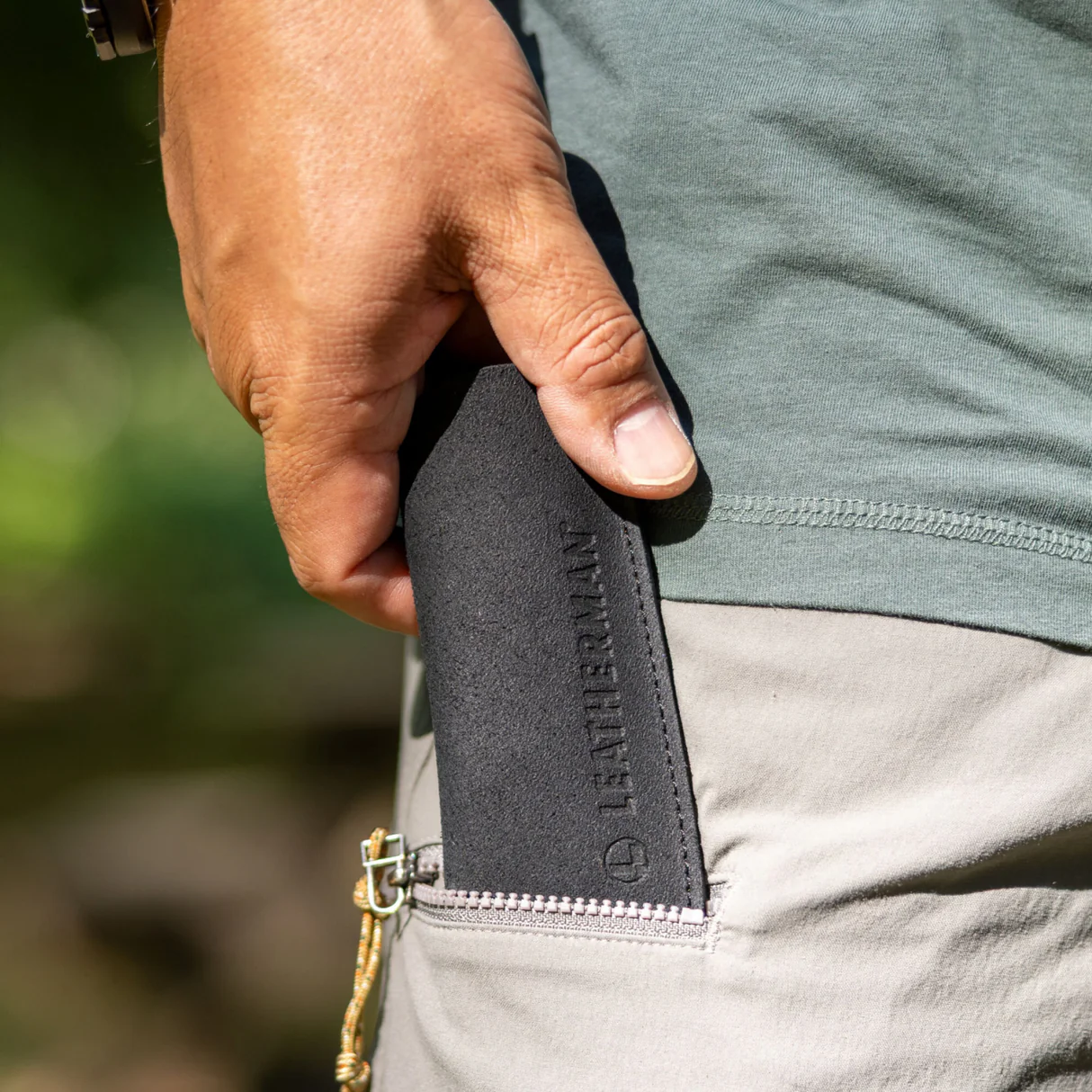 Classic Black Leather Sleeve Classic Black Leather Sleeve