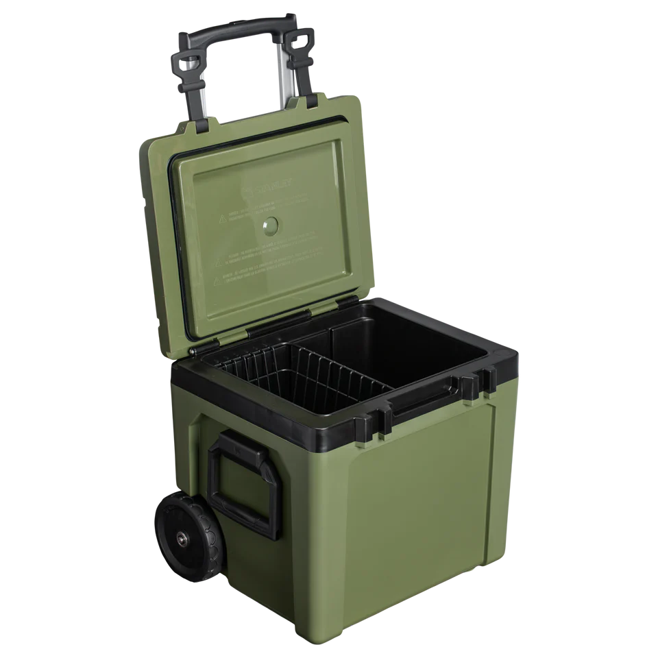 The Cold-For-Days Wheeled Outdoor Cooler 50QT/47.3L The Cold-For-Days Wheeled Outdoor Cooler 50QT - Dried Pine