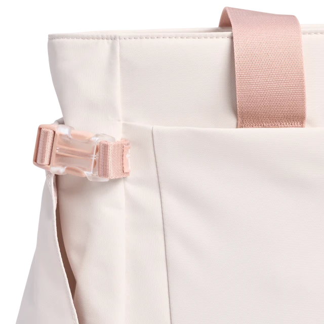 The Vitalize™ Macro Method Tote 26.1L / 27.6 QT The Vitalize™ Macro Method Tote 26.1L / 27.6 QT - Rose Quartz