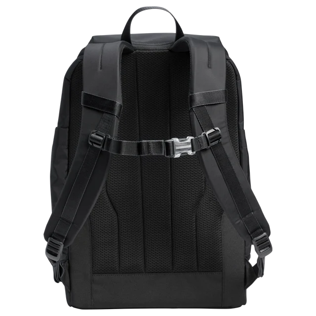 The Vitalize™ Macro Method Backpack 29.2L / 30.9 QT The Vitalize™ Macro Method Backpack 29.2L / 30.9 QT - Black